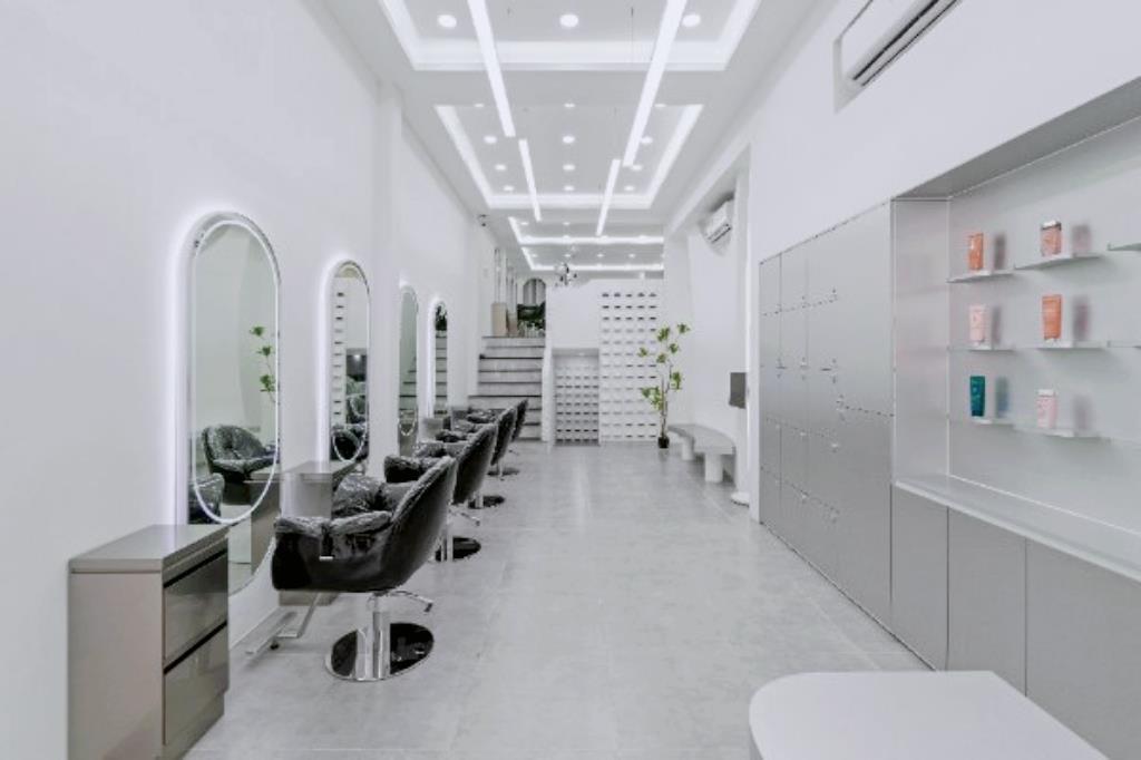 T-Hair Room - nơi “thổi hồn” mái tóc đẹp cho giới trẻ - Ảnh 1.