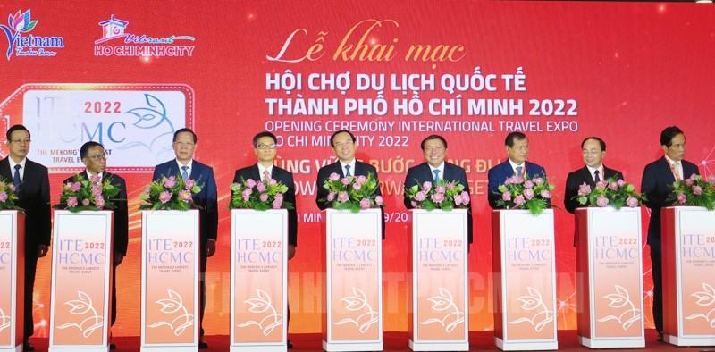 TP.HCM chính thức khai mạc Hội chợ Du lịch quốc tế lần thứ 16 năm 2022 - Ảnh 1