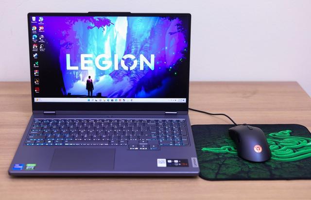 Trải nghiệm Lenovo Legion 5i 2022: Laptop chiến game mượt mà - Ảnh 17. Trải nghiệm Lenovo Legion 5i 2022: Laptop chiến game mượt mà - Ảnh 17.