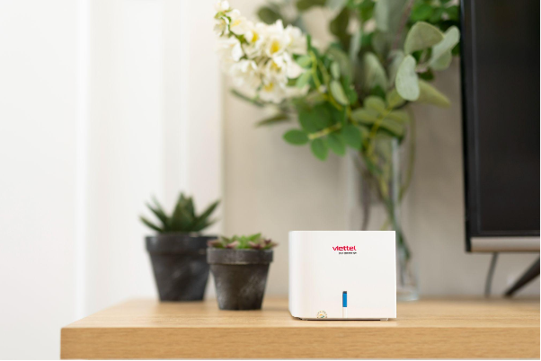 1 tháng dùng Viettel Home Wifi: Sóng căng, không lo "góc chết", rất hợp với nhà nhiều tầng - Ảnh 2.