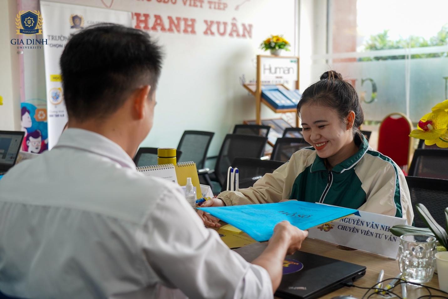 Cơ hội cuối cùng để xét tuyển bổ sung nhận ưu đãi học phí khủng đến 20 triệu đồng - Ảnh 3. Cơ hội cuối cùng để xét tuyển bổ sung nhận ưu đãi học phí khủng đến 20 triệu đồng - Ảnh 3.