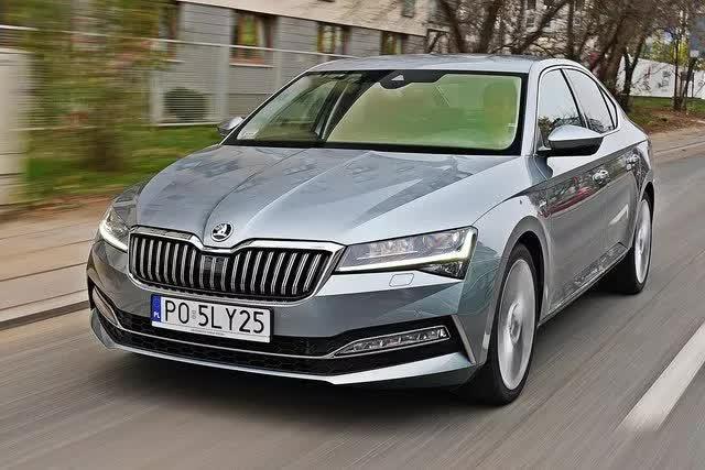 Loạt đối thủ khó nhằn của 4 dòng Skoda bán tại Việt Nam năm sau: CR-V và CX-5 sắp có nâng cấp lớn - Ảnh 5.