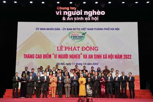 Agribank ủng hộ 2 tỷ đồng Quỹ Vì người nghèo và an sinh xã hội - Ảnh 2.