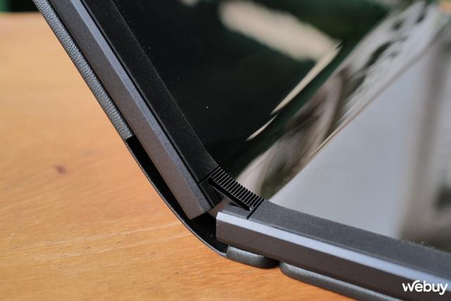Trên tay laptop có thể gập đôi màn hình mà không hỏng đến từ nhà ASUS, giá xấp xỉ 1 chiếc xe SH đời mới - Ảnh 9.