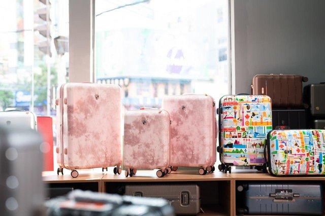 MIA.vn phân phối độc quyền Vali Heys hàng đầu Canada tại Việt Nam - Ảnh 2. MIA.vn phân phối độc quyền Vali Heys hàng đầu Canada tại Việt Nam - Ảnh 2.