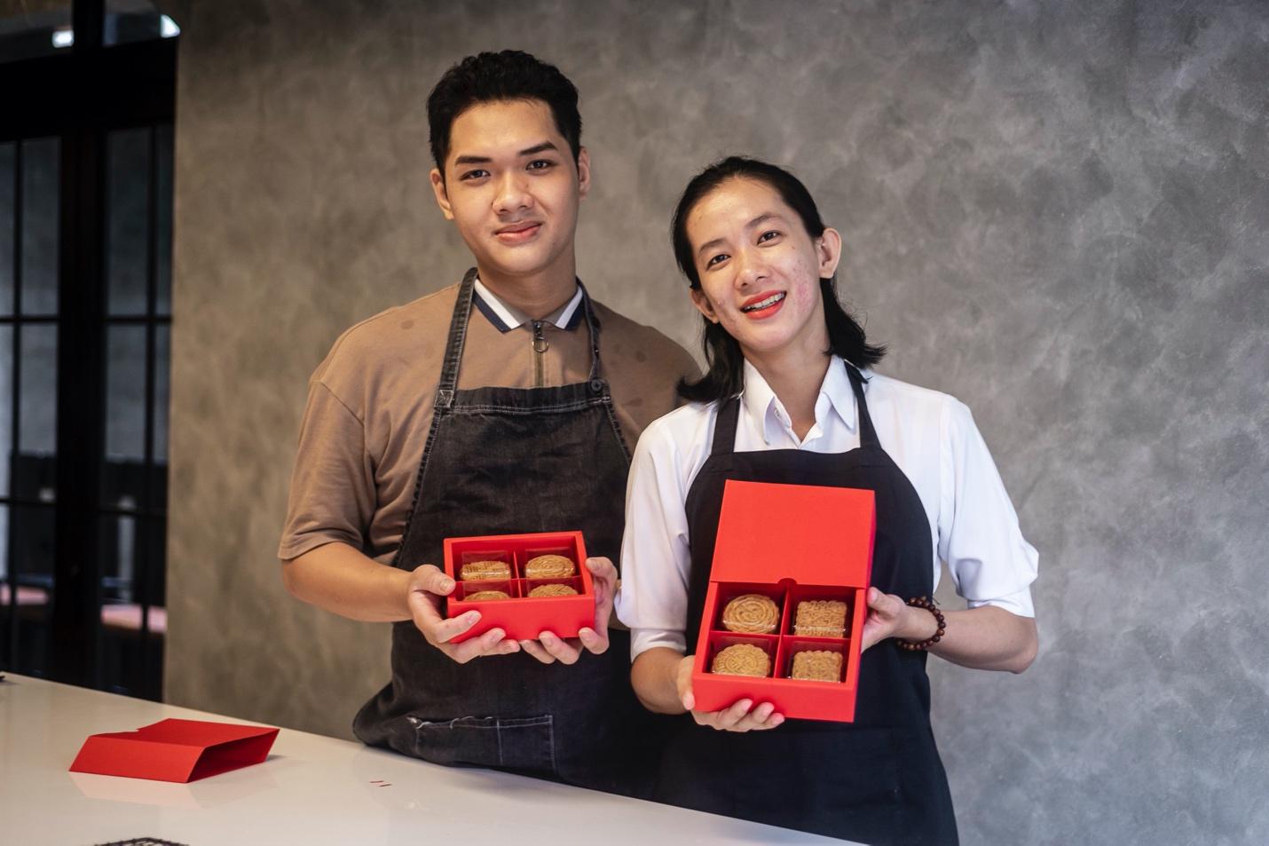 Cùng đón cơn sốt “hẹn hò” làm bánh tại The Open Space! - Ảnh 1. Cùng đón cơn sốt “hẹn hò” làm bánh tại The Open Space! - Ảnh 1.