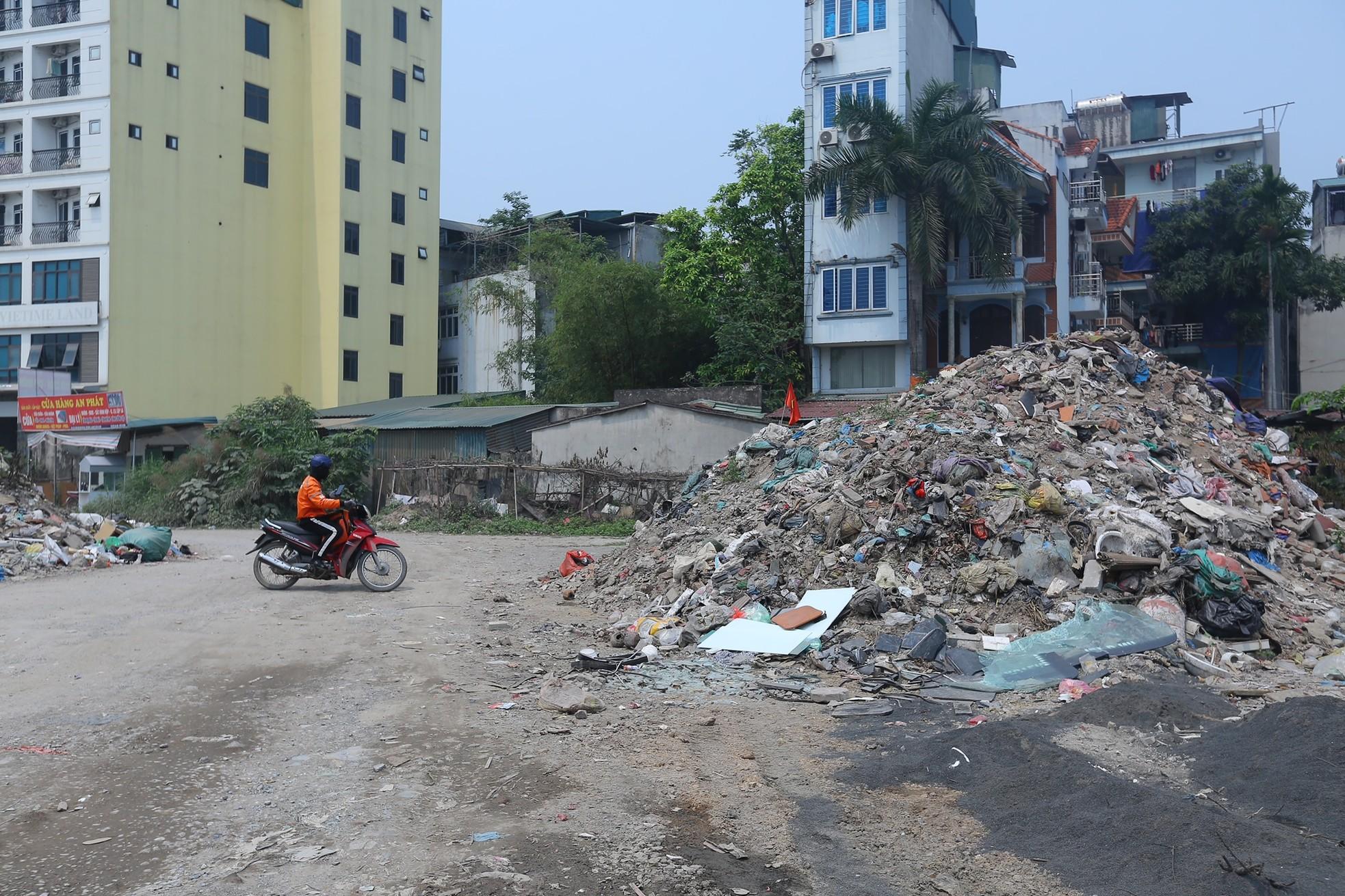 Tuyến đường trăm tỷ chỉ dài hơn 1km vẫn dang dở sau 5 năm - Ảnh 12.