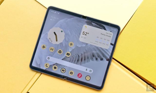 Ra mắt Pixel Fold: Smartphone gập đầu tiên của Google nhưng có một thứ còn không bằng Galaxy Fold đời đầu - Ảnh 2.