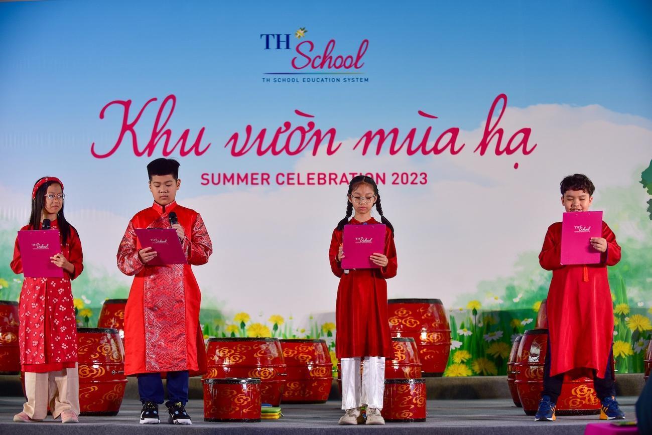 Ấn tượng “thanh” và “sắc” trong khu vườn mùa hạ tại TH School - Ảnh 1.