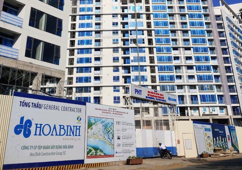 Chất lượng tài sản nằm ở hơn 10.000 tỷ đồng các khoản phải thu ngắn hạn của Xây dựng Hòa Bình ra sao? - Ảnh 1.