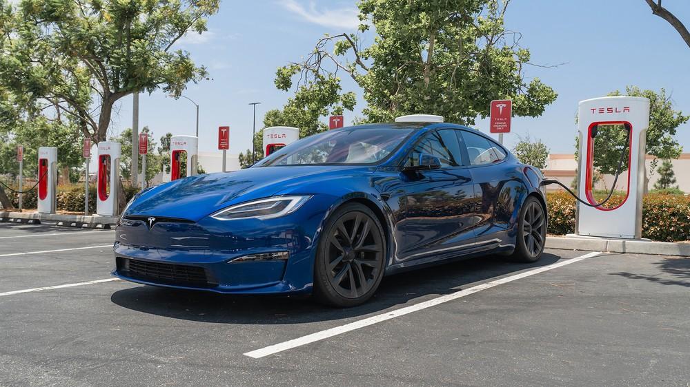 Công nghệ hơn 10 năm tuổi của Tesla lợi hại ra sao mà "thu phục" cả Ford, Mercedes, GM? - Ảnh 2.