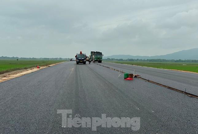 Hối hả thi công cao tốc QL45 - Nghi Sơn để kịp 'cán đích' dịp lễ 2/9 - Ảnh 5.