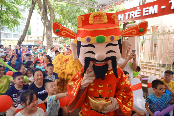 VUS tưng bừng khai trương cơ sở thứ 70 tại Hà Nội, thu hút hàng trăm phụ huynh học sinh tới check-in - Ảnh 4. VUS tưng bừng khai trương cơ sở thứ 70 tại Hà Nội, thu hút hàng trăm phụ huynh học sinh tới check-in - Ảnh 4.