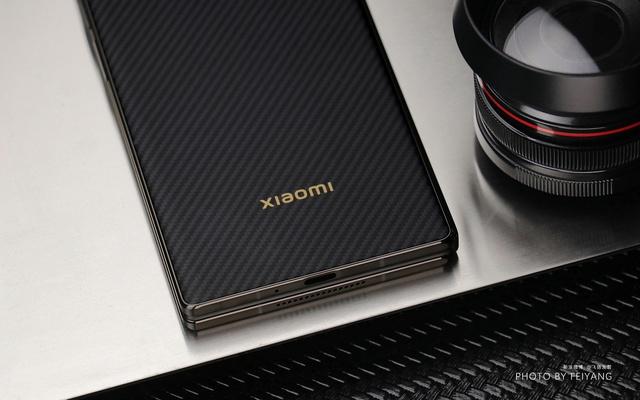 Ảnh thực tế Xiaomi MIX Fold 3 với thiết kế siêu mỏng, bản lề mới, giá dưới 30 triệu đồng - Ảnh 5.