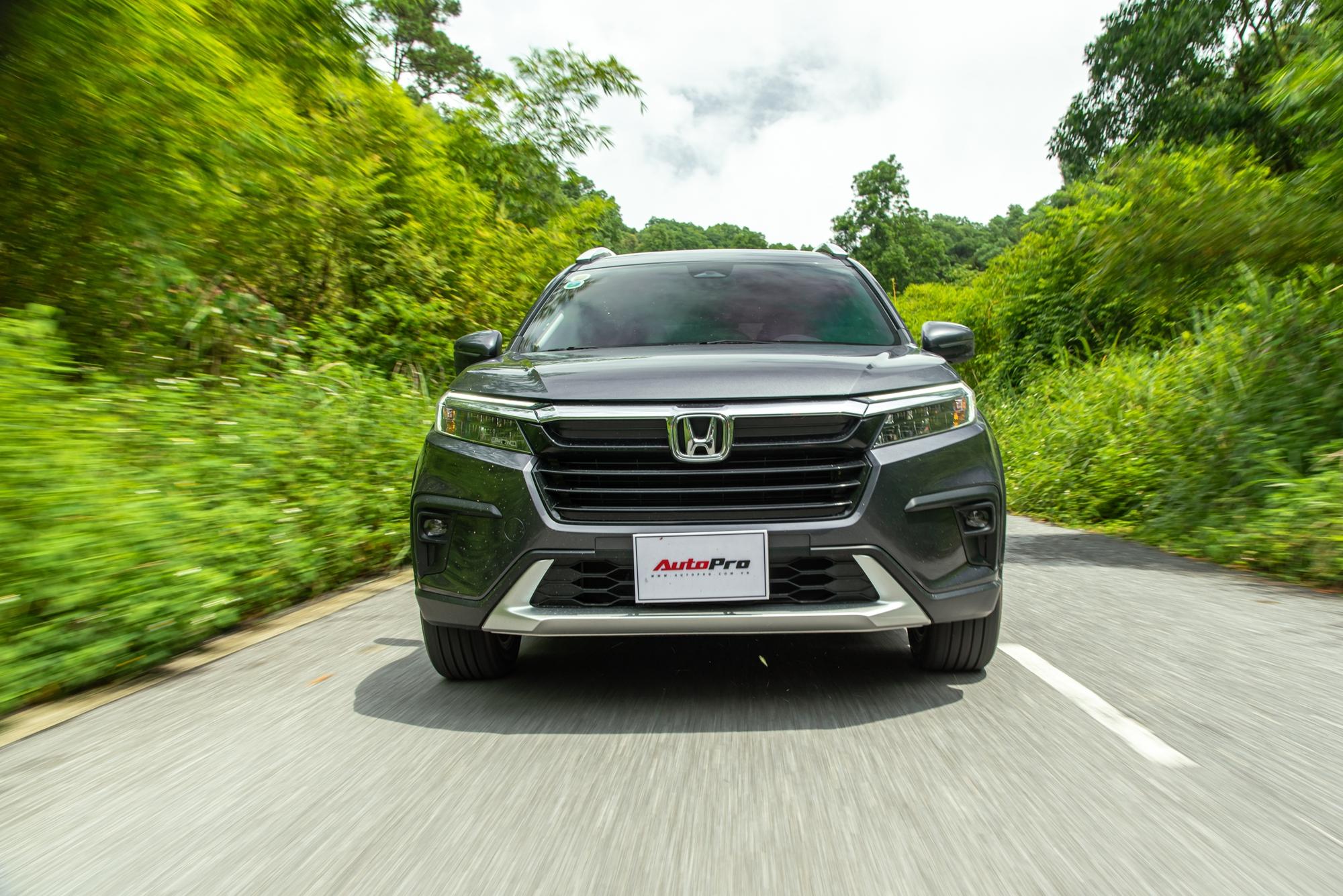 Đánh giá Honda BR-V: Đáng khen nhưng vẫn còn điều cần cải thiện - Ảnh 15.