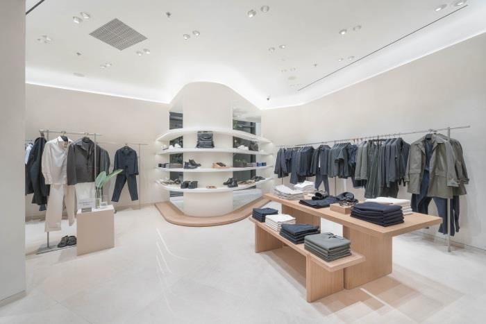 Thích thú trải nghiệm mua sắm tích hợp công nghệ tại cửa hàng Massimo Dutti Hà Nội - Ảnh 5.