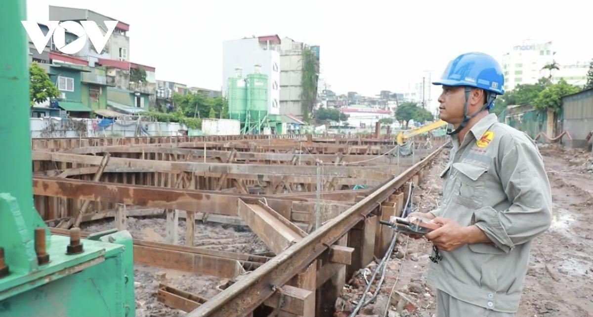 Nhiều “điểm nghẽn” khiến hầm chui Giải Phóng-Kim Đồng nguy cơ chậm tiến độ - Ảnh 8.