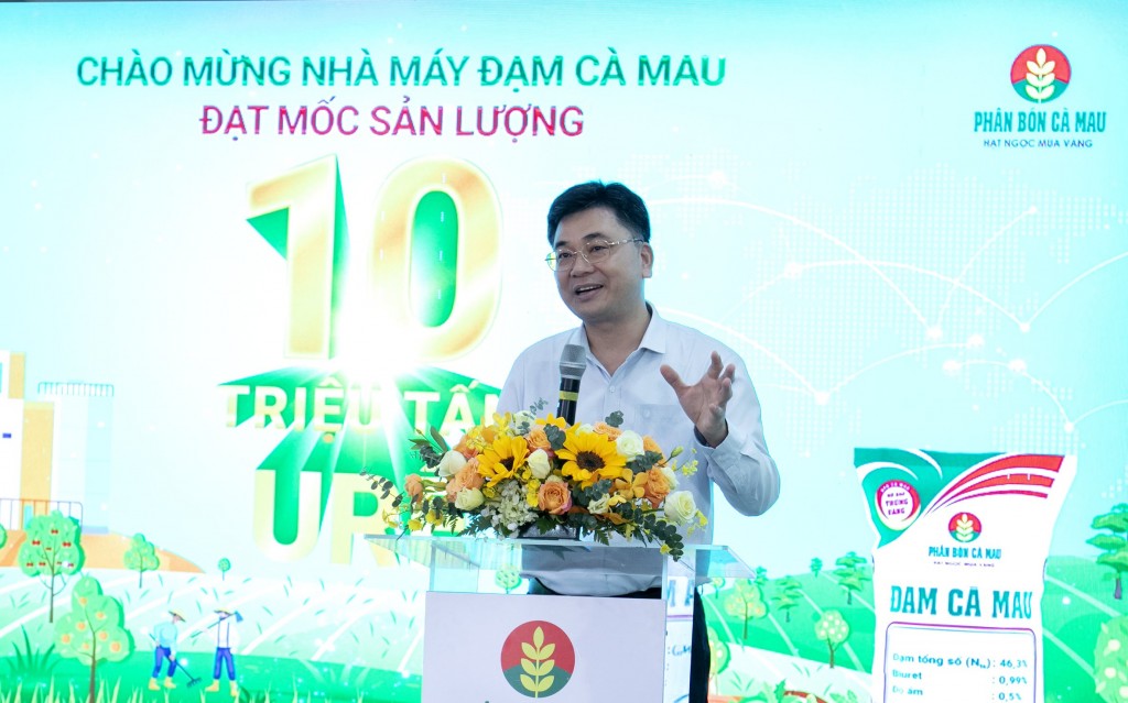 Nhà máy Đạm Cà Mau cán mốc sản xuất 10 triệu tấn Urê