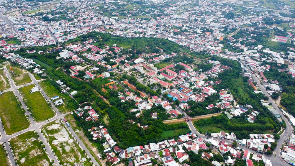 Một góc huyện Diên Khánh nhìn từ trên cao. Ảnh: Minh Toàn