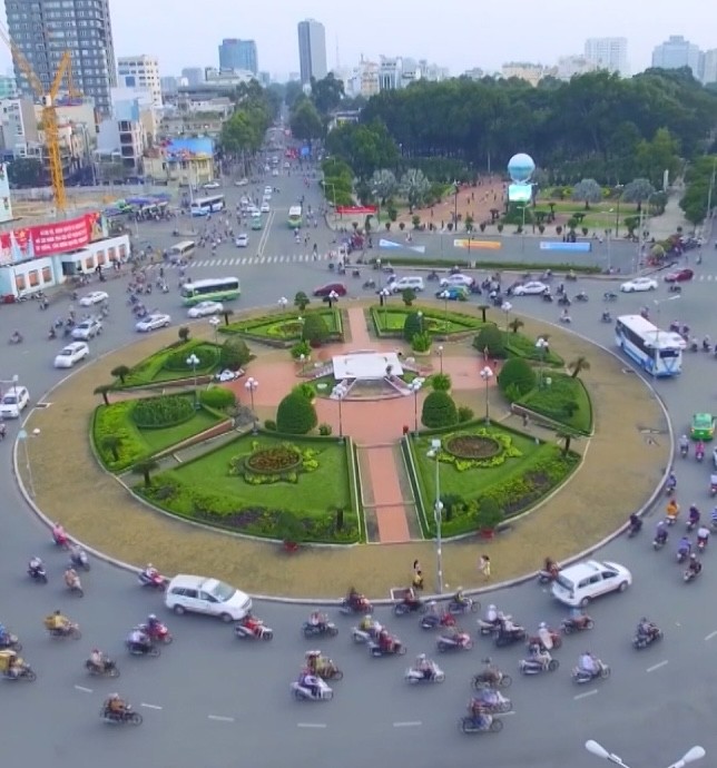 Xây dựng không gian thương mại ngầm tại chợ Bến Thành - Ảnh 1.