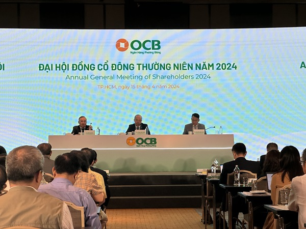 ĐHĐCĐ OCB: Tăng vốn điều lệ lên 24.717 tỷ đồng, chia cổ tức tỷ lệ 20% bằng cổ phiếu- Ảnh 7.