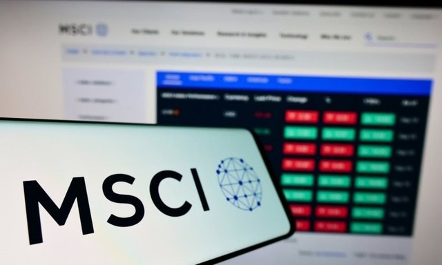 Việt Nam vẫn chưa lọt vào danh sách xem xét nâng hạng của MSCI dù đã cải thiện thêm một tiêu chí quan trọng- Ảnh 1.