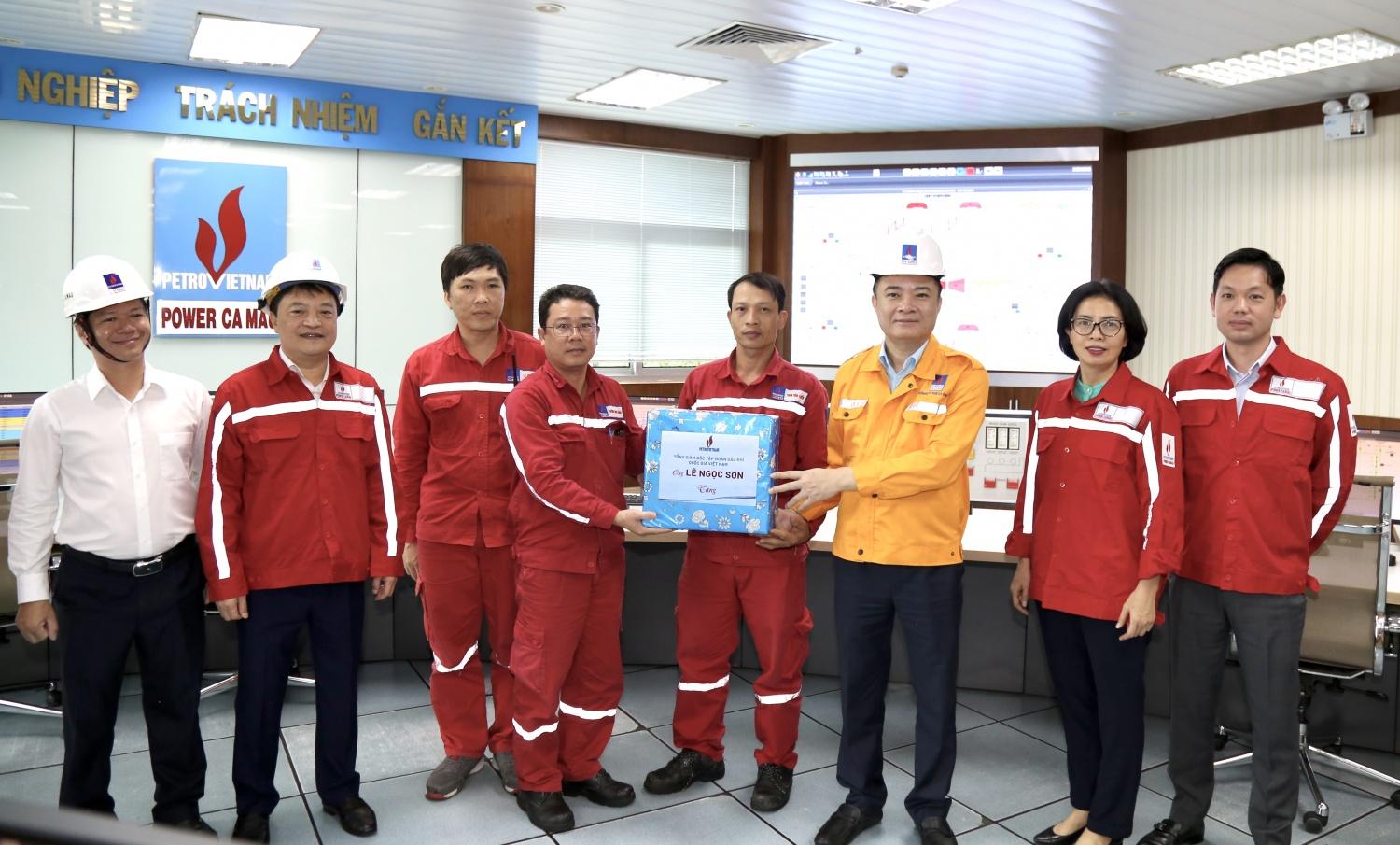 Lãnh đạo Petrovietnam thăm và làm việc tại PV Power Cà Mau