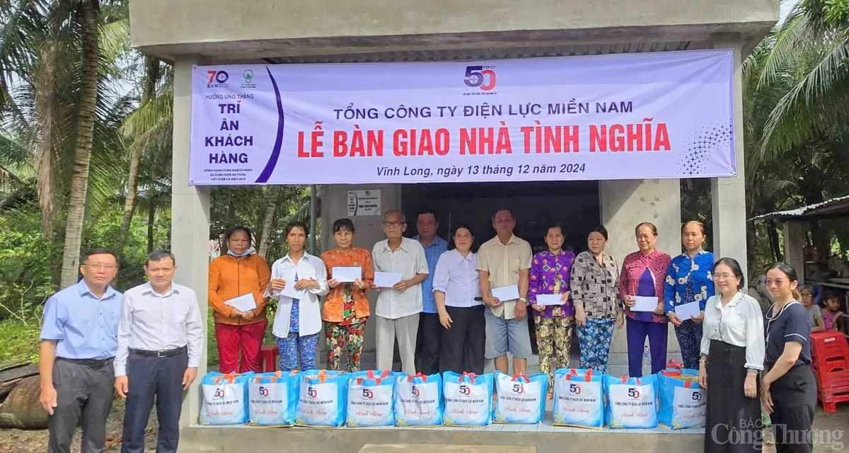 EVNSPC sẻ chia yêu thương với các hộ nghèo, khó khăn về nhà ở phía Nam