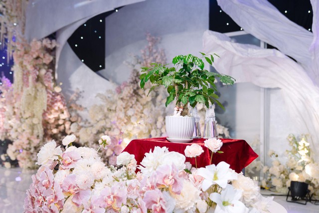Hot rần rần với trung tâm tiệc cưới mới tại Hà Nội được nhiều cặp đôi yêu thích - Ảnh 4. Hot rần rần với trung tâm tiệc cưới mới tại Hà Nội được nhiều cặp đôi yêu thích - Ảnh 4.