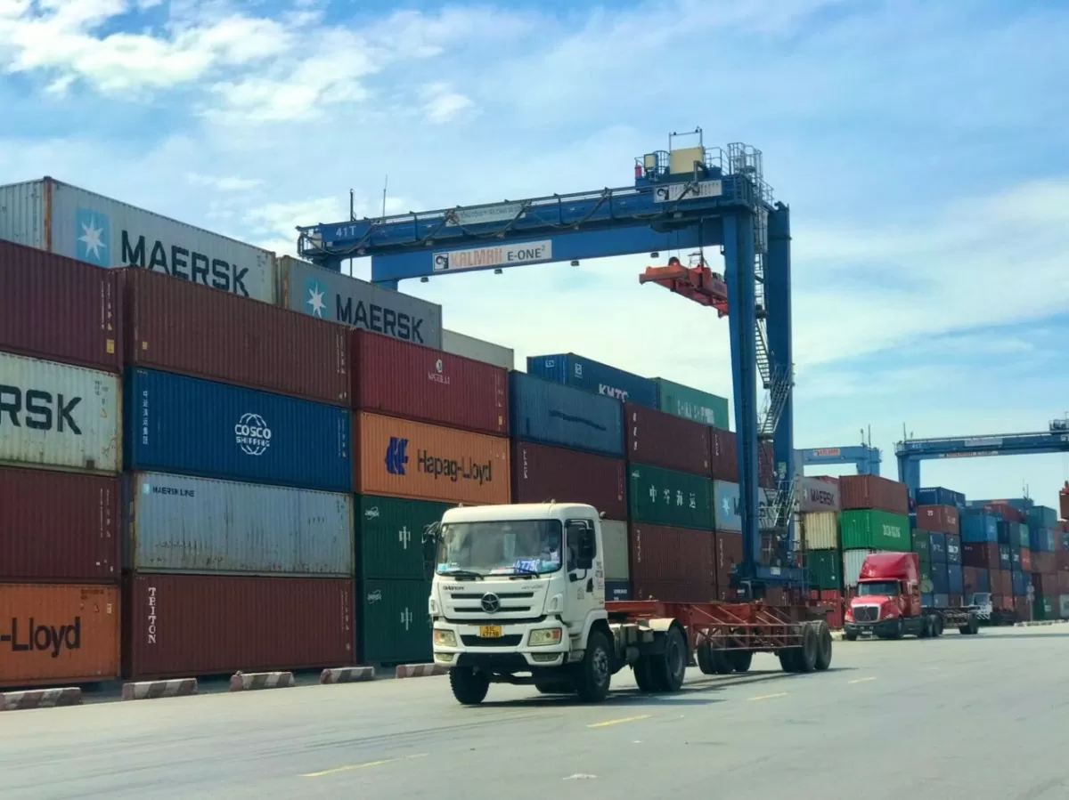 Xuất nhập khẩu 2 tháng đầu năm khởi sắc. Ảnh: Nguyên Nga Xuất nhập khẩu 2 tháng đầu năm khởi sắc. Ảnh: Nguyên Nga