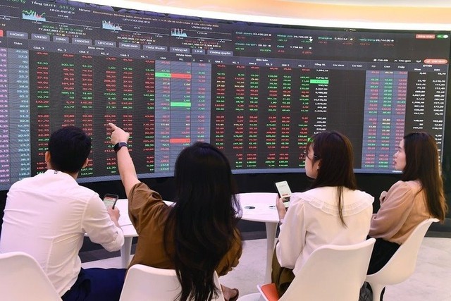 Lịch sự kiện và tin vắn chứng khoán ngày 21/4/2025