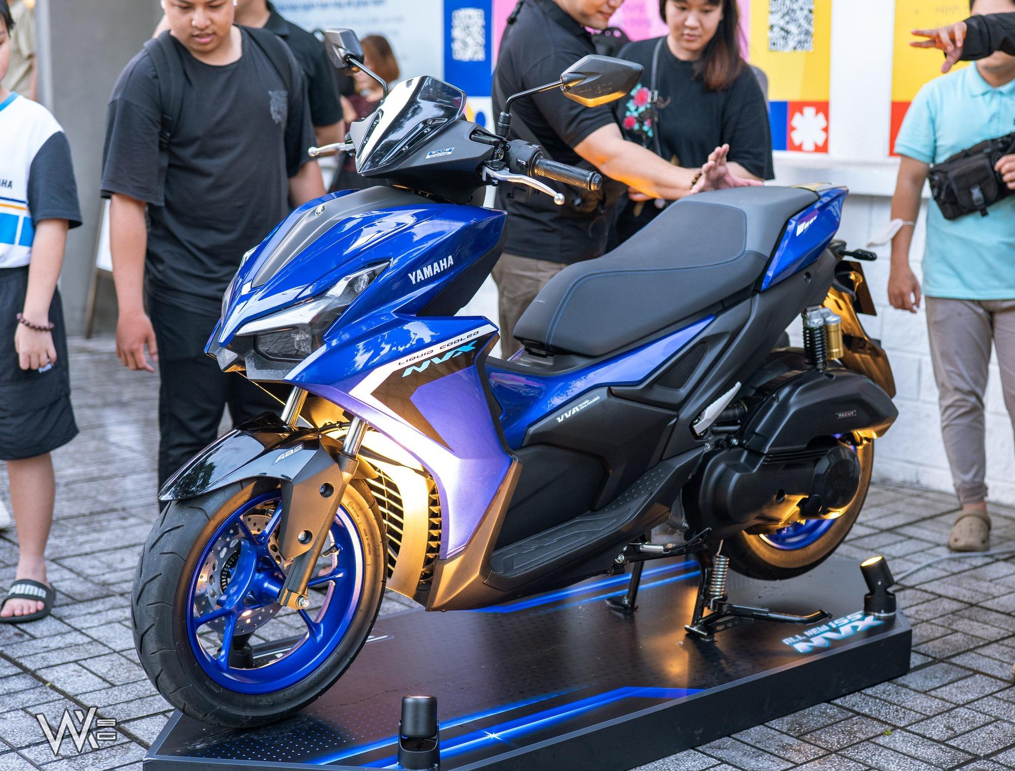 Yamaha NVX 2025 lần đầu trưng bày tại VN: Nhiều công nghệ mới, kỳ vọng giá tốt để đối đầu Air Blade- Ảnh 1.