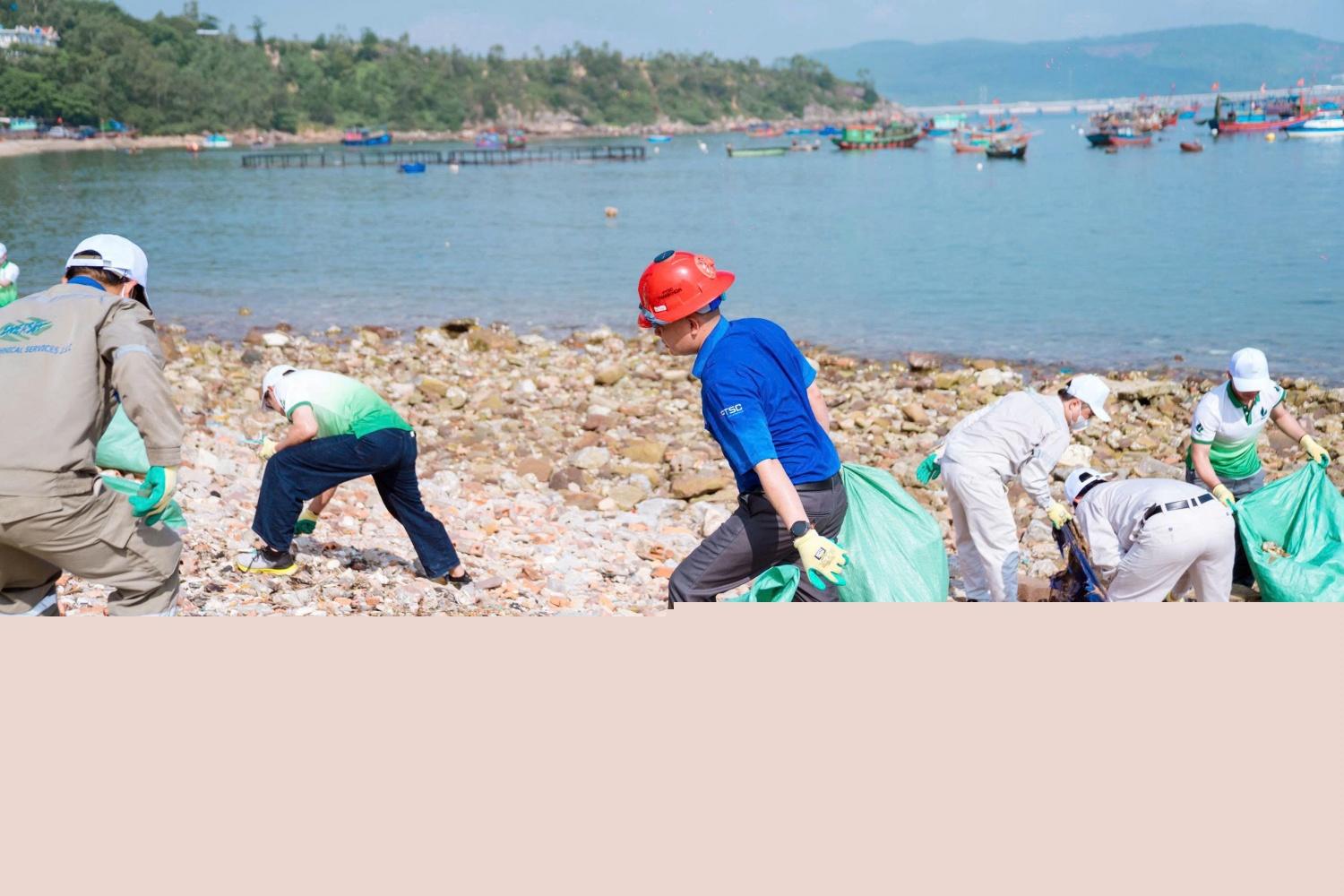 PTSC Thanh Hóa tham gia Chiến dịch Làm sạch biển 2025 - Hưởng ứng sáng kiến “Nghi Sơn Xanh”