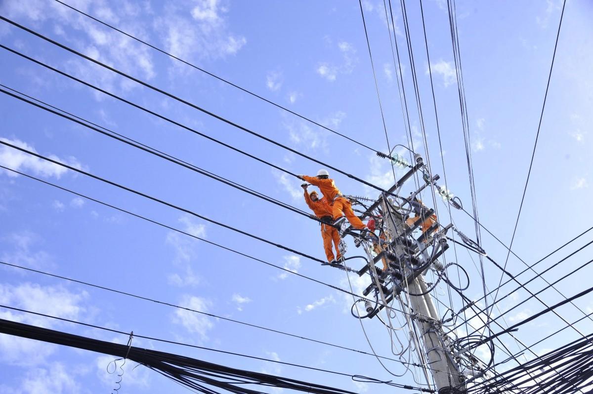 EVNSPC đảm bảo dịch vụ điện khi chuyển giao, sáp nhập các Công ty Điện lực