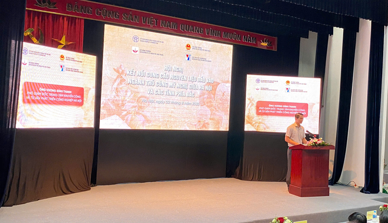 Hội nghị Kết nối cung cầu nguyên liệu đầu vào ngành thủ công mỹ nghệ giữa Hà Nội và các tỉnh phía Bắc. Ảnh: N.H