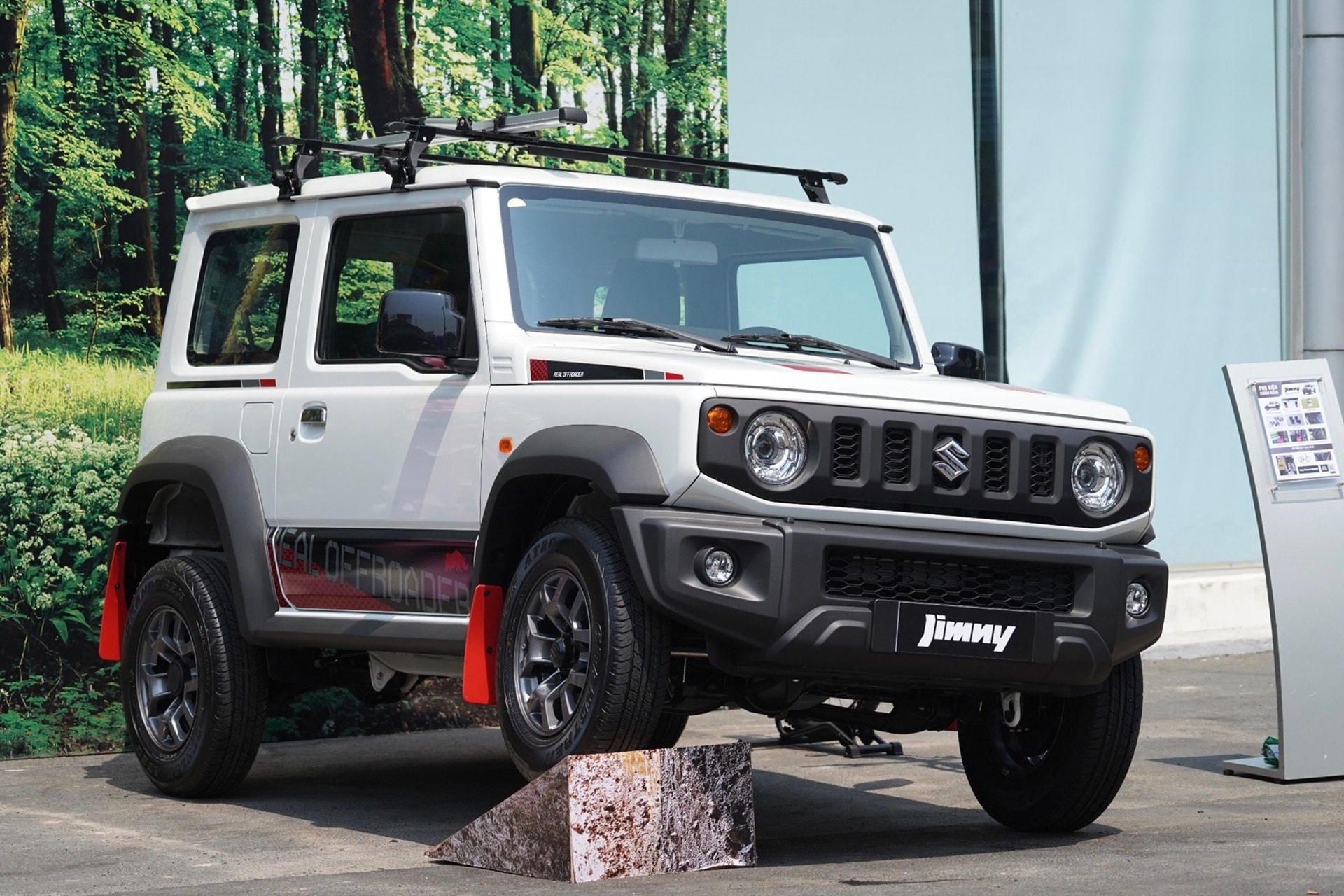 Suzuki Jimny ngày càng ế ẩm tại thị trường ô tô Việt Nam - Ảnh: Suzuki