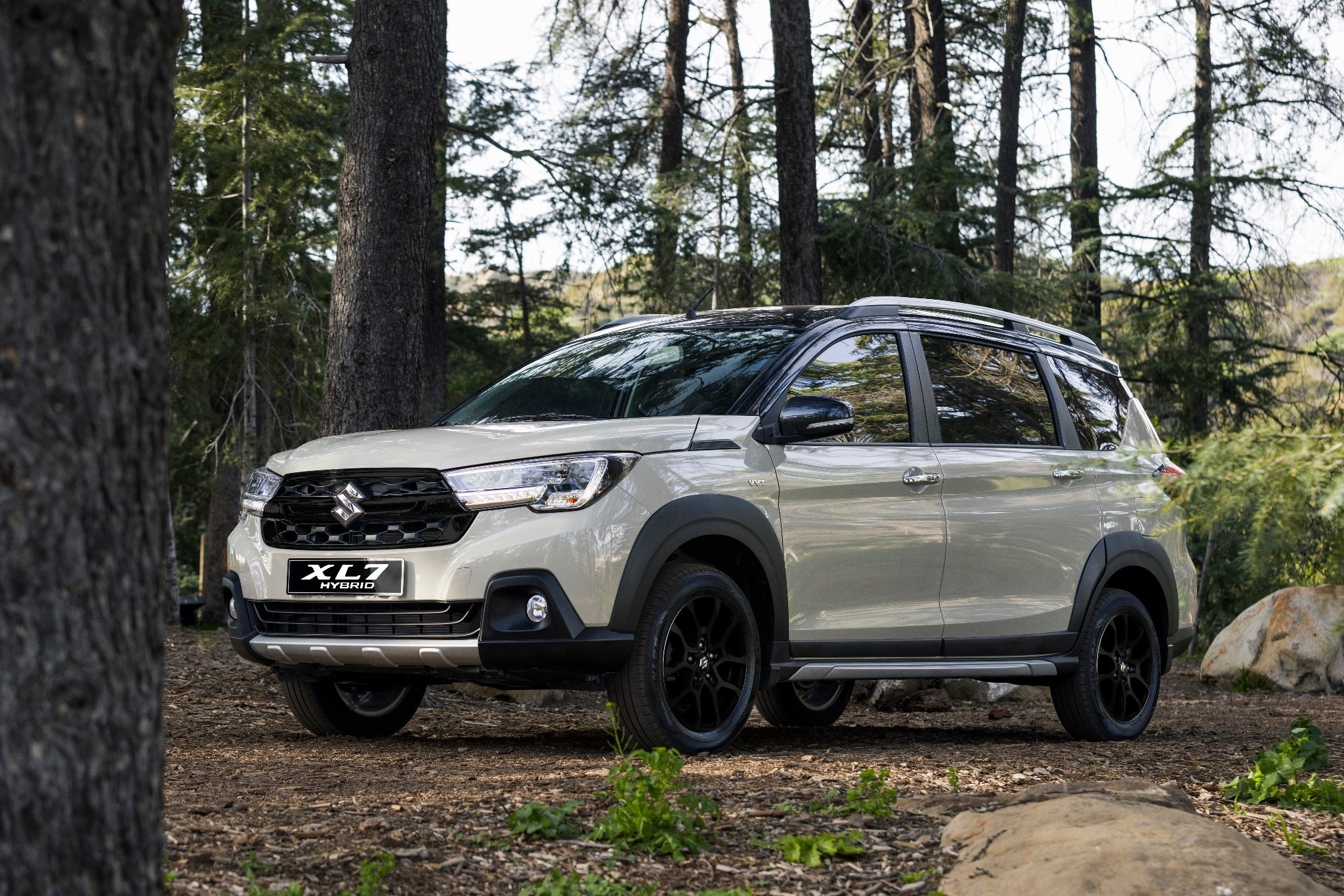 Suzuki XL7 Hybrid đang ngày càng sụt giảm về sản lượng bán hàng - Ảnh: Suzuki