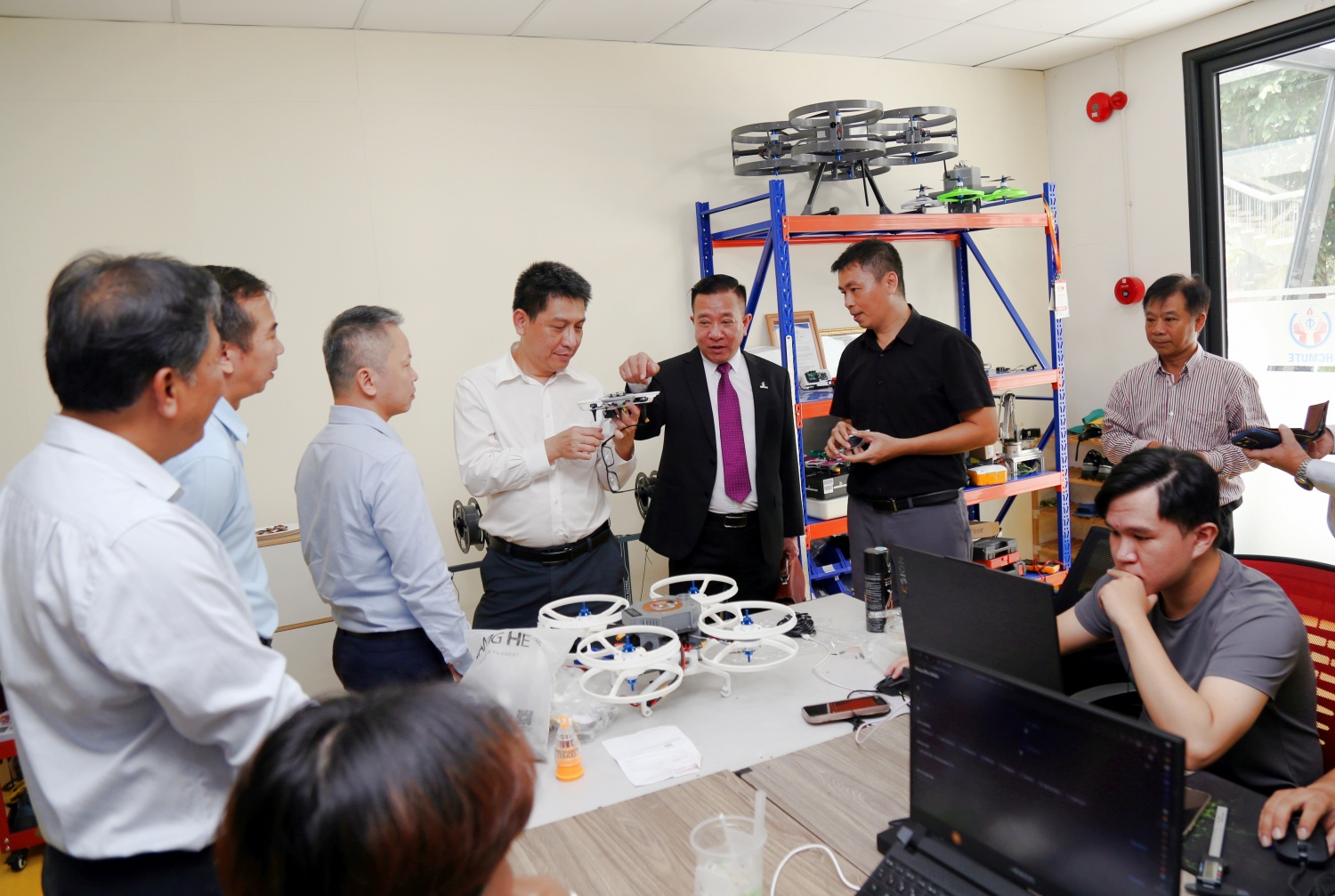 PVE và HCMUTE ký kết thỏa thuận hợp tác toàn diện trong đào tạo và nghiên cứu