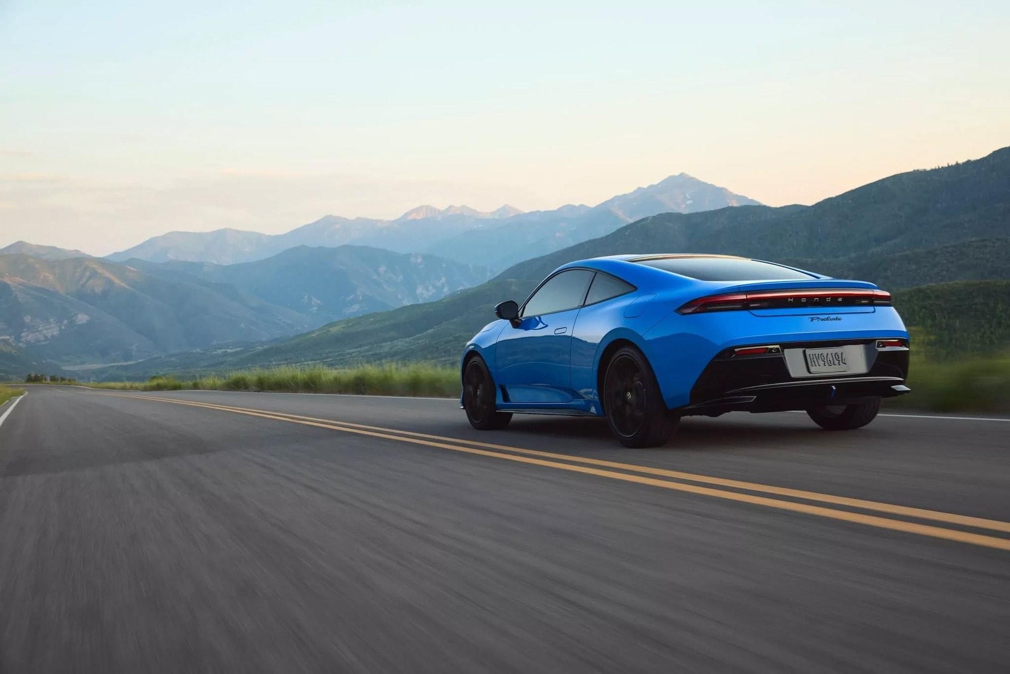 Honda Prelude trang bị nhiều tính năng hỗ trợ lái và an toàn hiện đại.