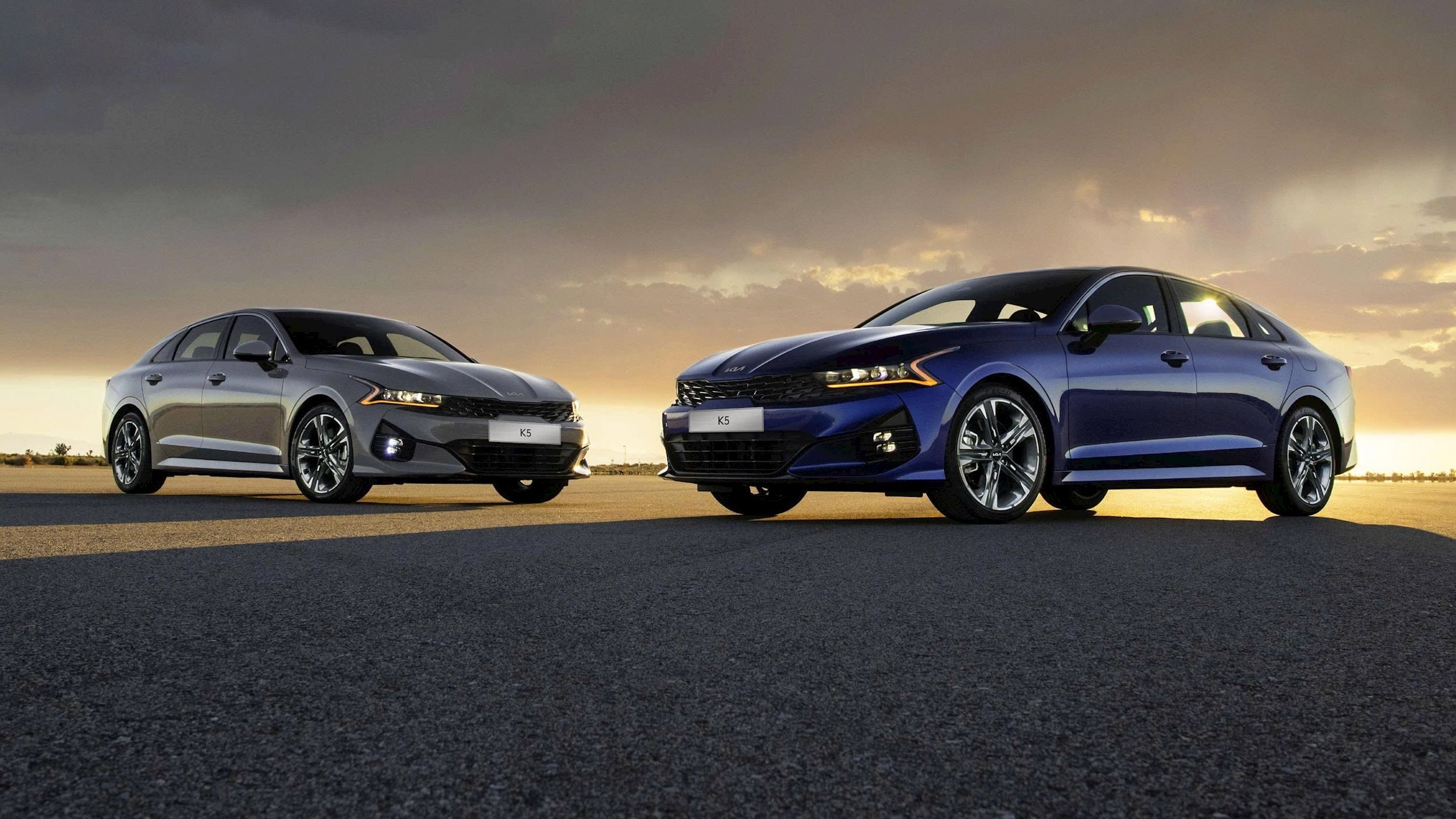 Mẫu sedan Kia K5 giảm giá cao nhất 90 triệu đồng - Ảnh: Thaco Auto