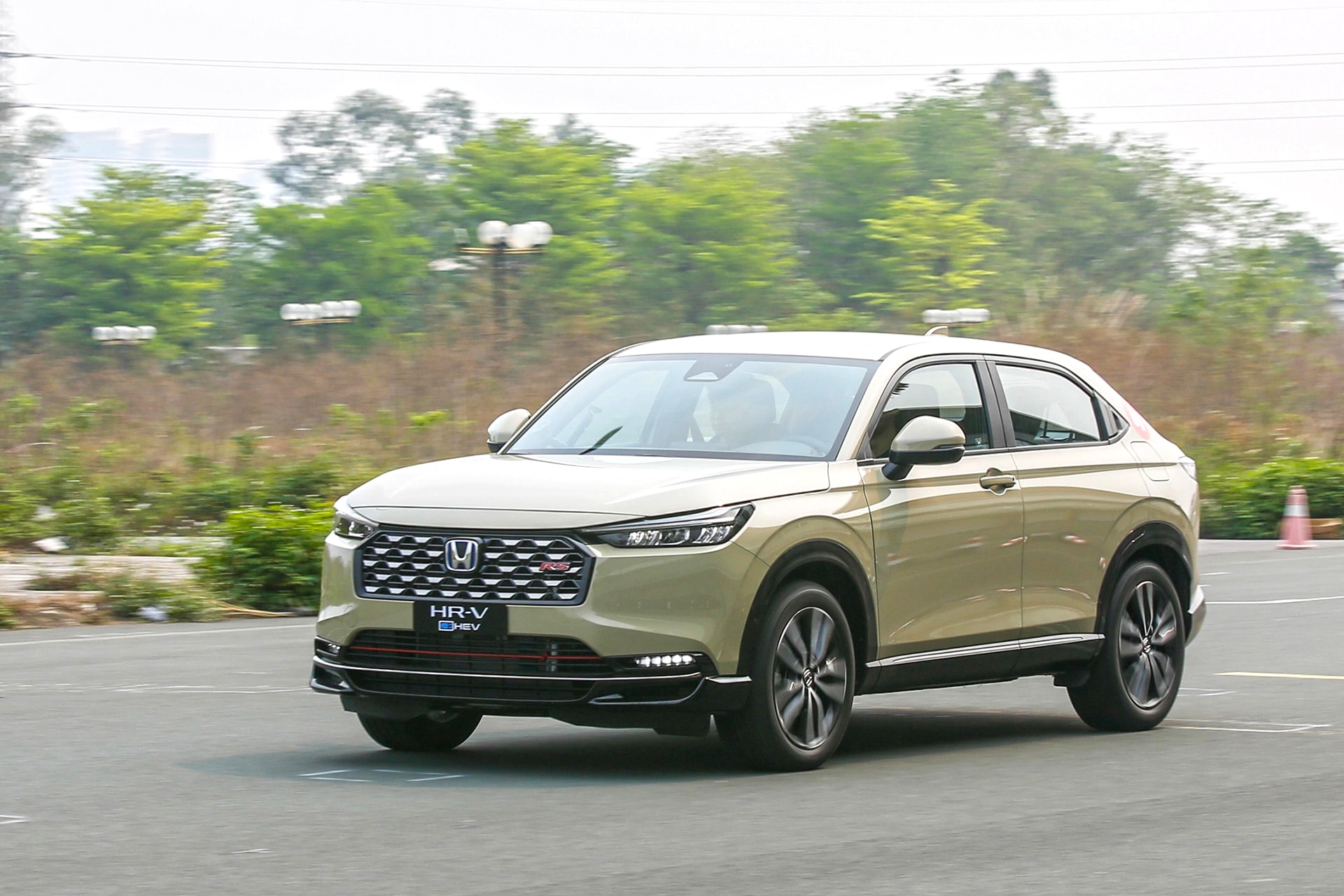 Mẫu xe Honda HR-V e:HEV 2025 - Ảnh: HVN