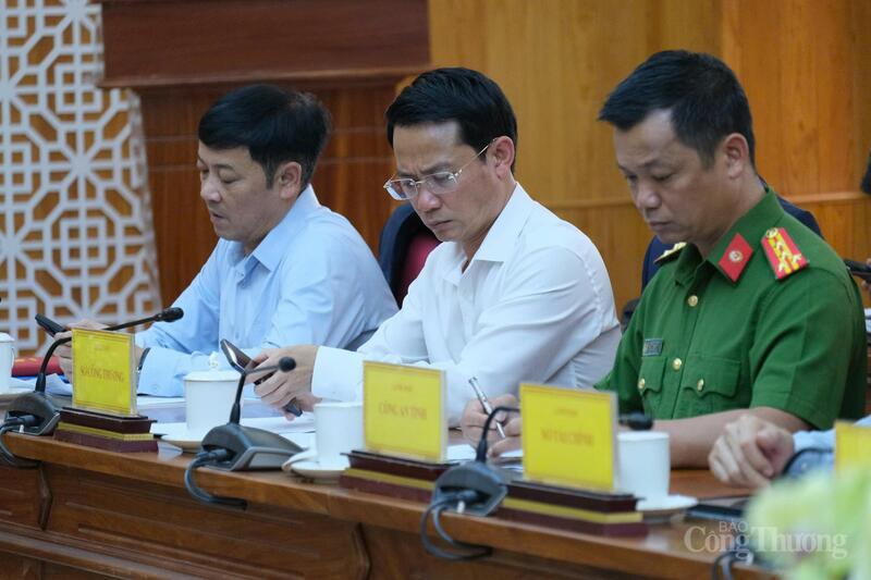 Lãnh đạo các Sở, ban, ngành tỉnh Lâm Đồng.