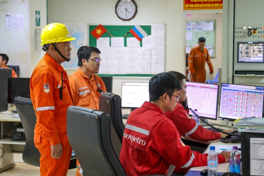 Giàn nén khí Trung tâm (Vietsovptro) hoàn thành bảo dưỡng năm 2025 an toàn, đúng tiến độ