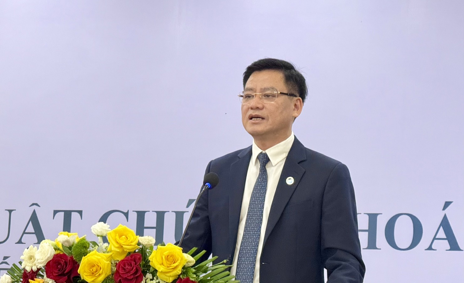Ph&oacute; Chủ tịch UBCKNN Ho&agrave;ng Văn Thu ph&aacute;t biểu tại Hội nghị.&nbsp;