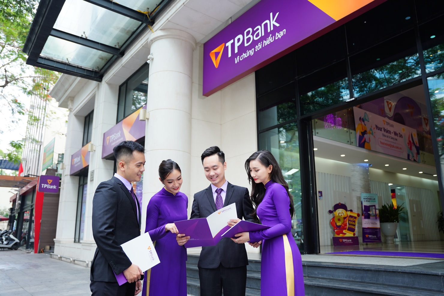 TPBank đồng h&agrave;nh c&ugrave;ng hộ kinh doanh từ kh&acirc;u ph&aacute;p l&yacute; đến vốn vay.