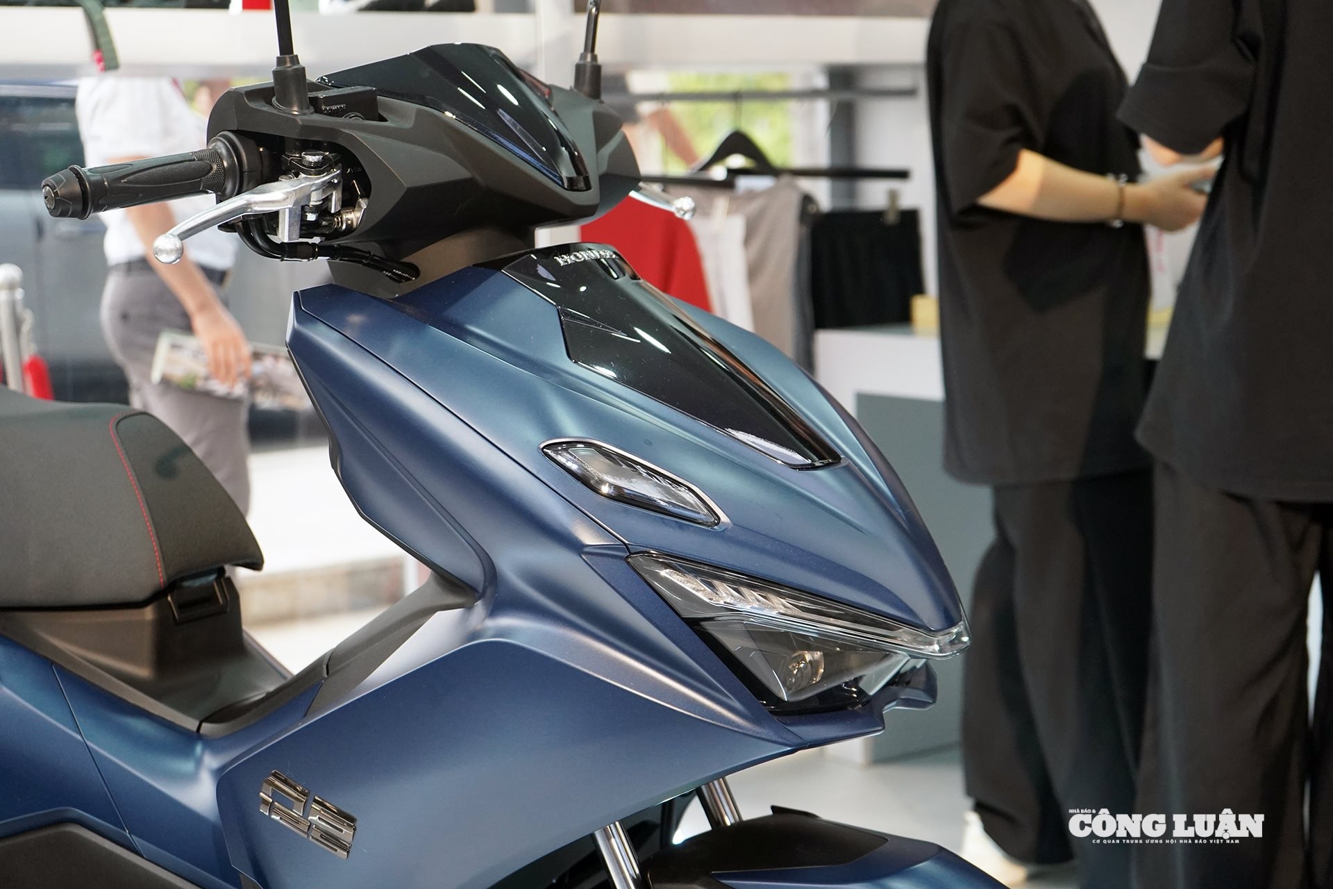 Xe trong ảnh là phiên bản Air Blade 125i 2026.