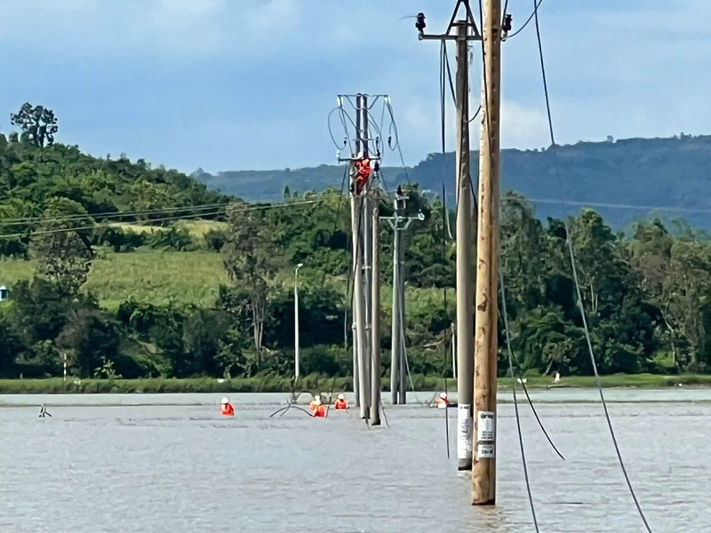 EVNCPC đã khôi phục cấp điện cho hơn 1,32 triệu khách hàng miền Trung - Tây Nguyên