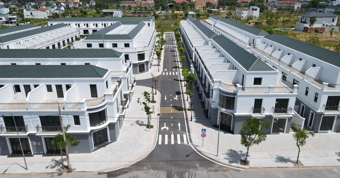 Happy Home Quảng Trị cung cấp 142 căn liền kề hiện hữu, pháp lý rõ ràng và hoàn thiện hạ tầng ngay từ thời điểm giới thiệu