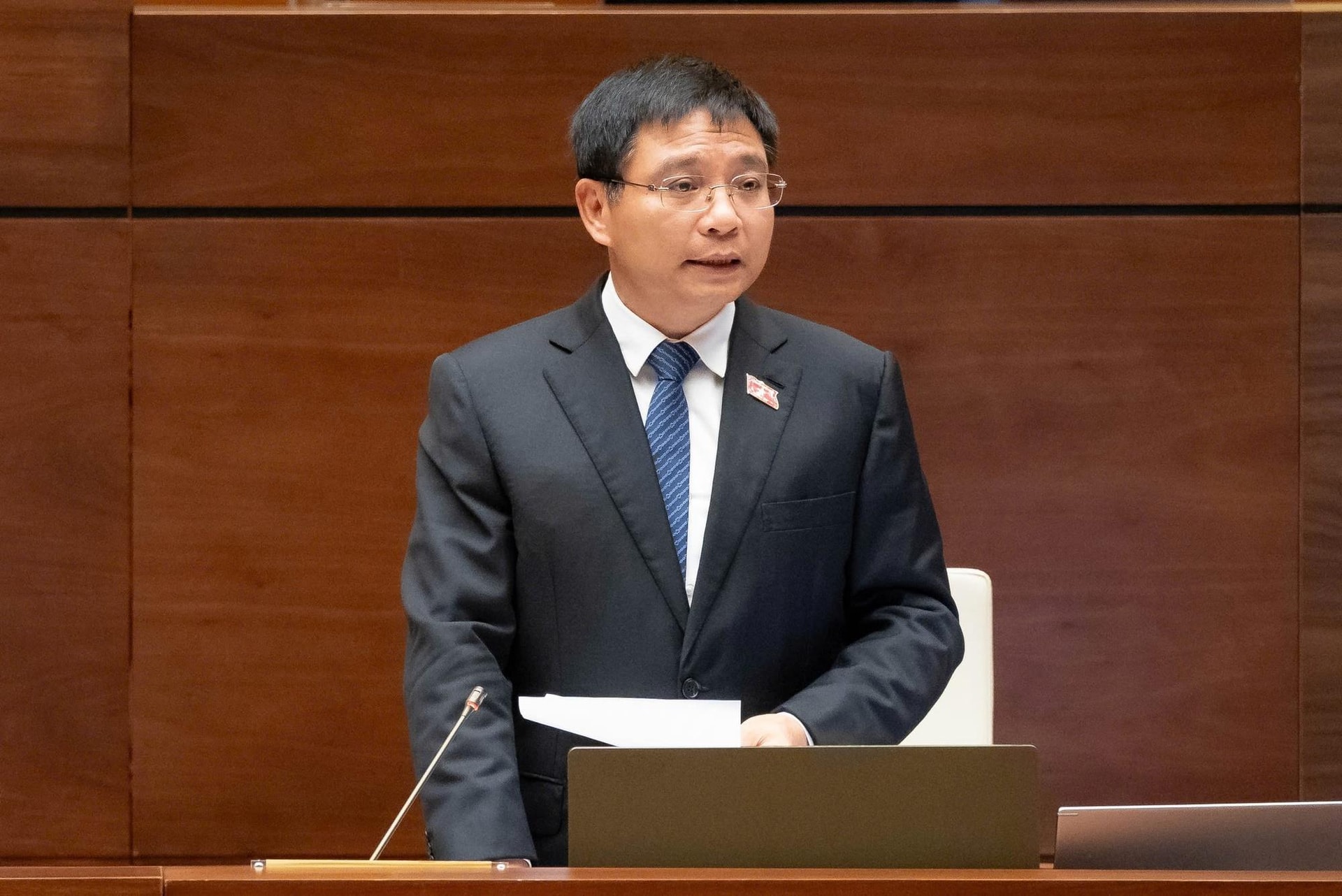 Bộ Tài chính sẽ tính toán lại ngưỡng doanh thu chịu thuế với hộ, cá nhân kinh doanh- Ảnh 1.