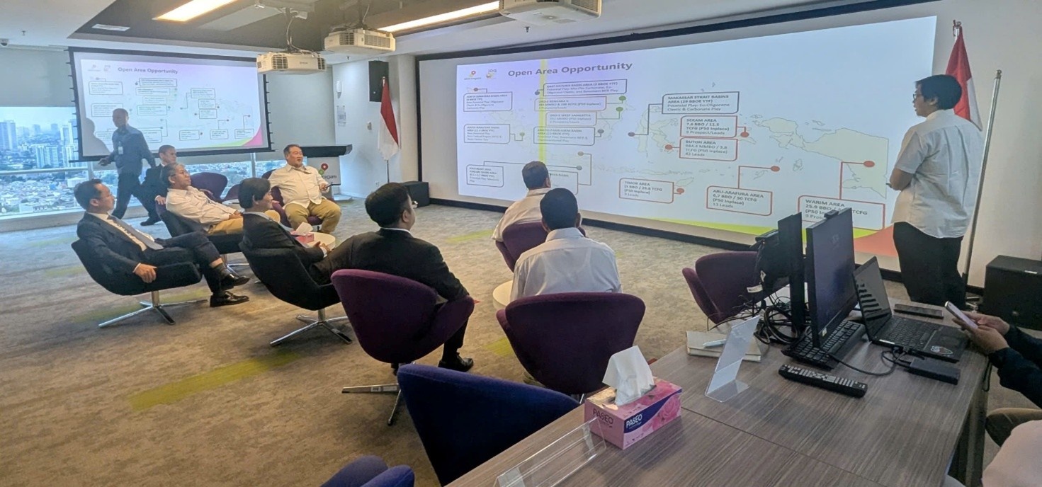 Tổng Giám đốc PVEP Nguyễn Thiện Bảo làm việc với Chủ tịch SKK-Migas